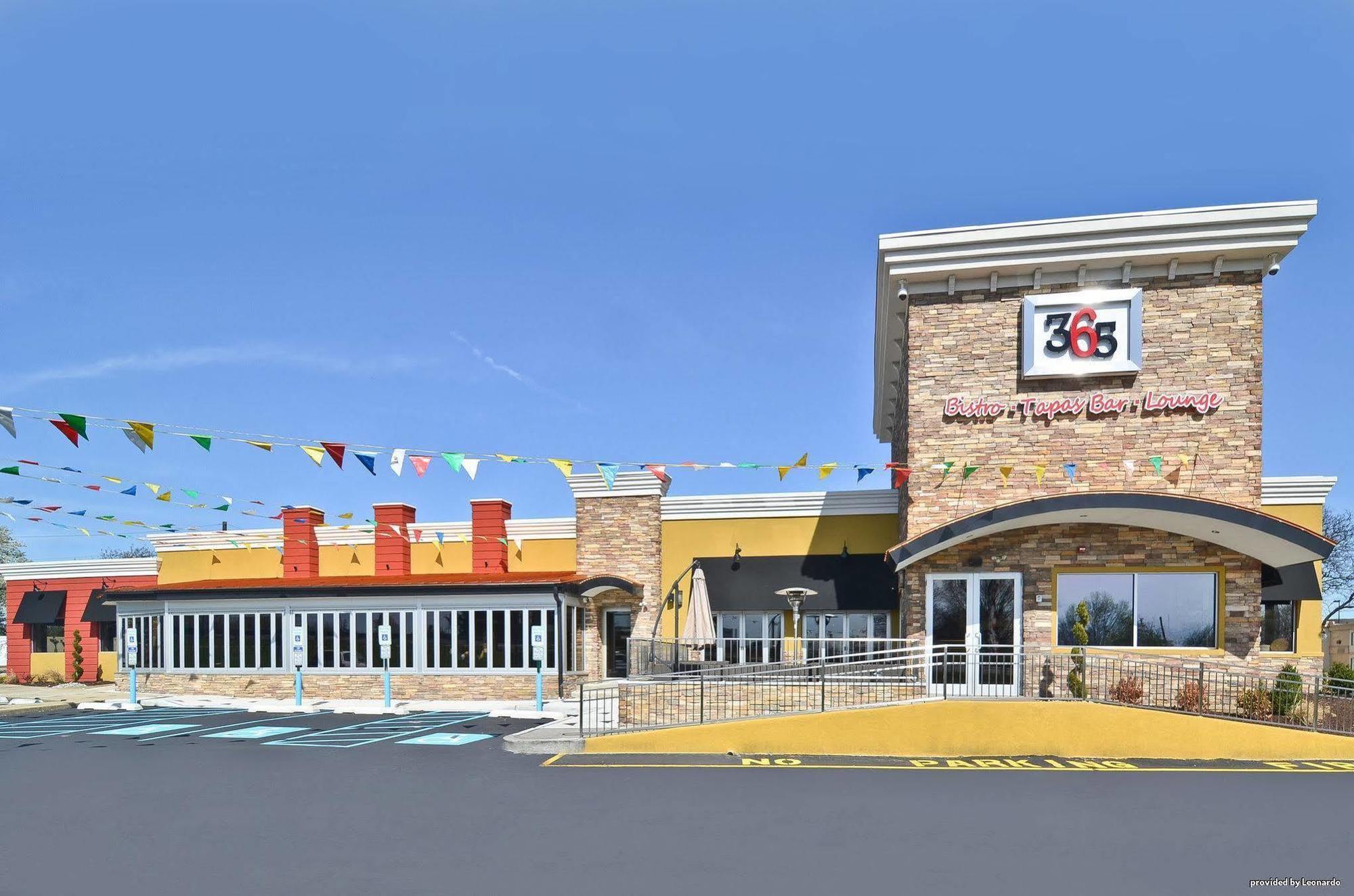 Garden Executive Hotel South Plainfield Exterior photo